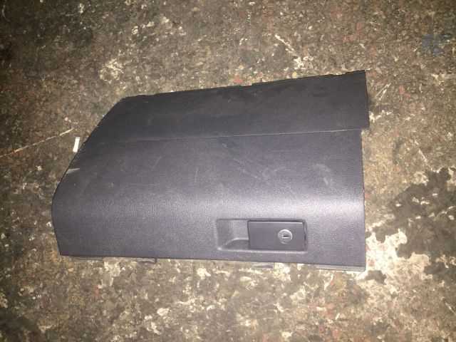 Volkswagen Caddy 2010-2014 Çıkma Yedek Torpito Gözü